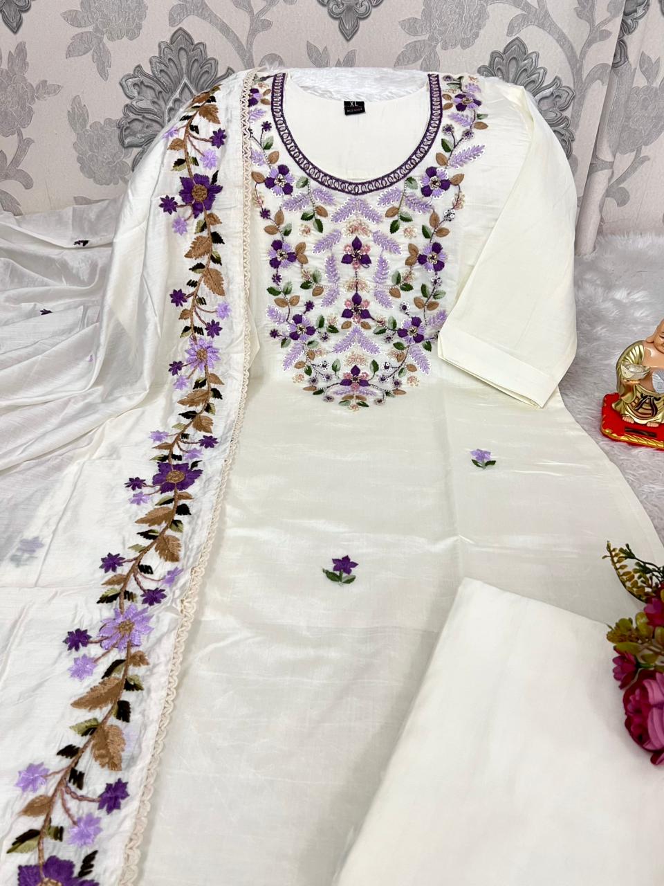 WhatsApp Image 2026-02-21 at 9.47.25 AM (1) Designers Kurti pent Dupatta Set - Image 1