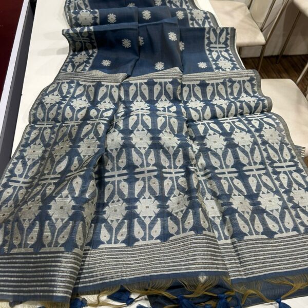 JAMDANI IN MUGA COTTON