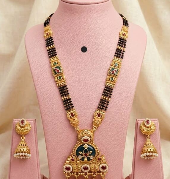 high gold heritage mangalsutra lenth 30 inch HE -1